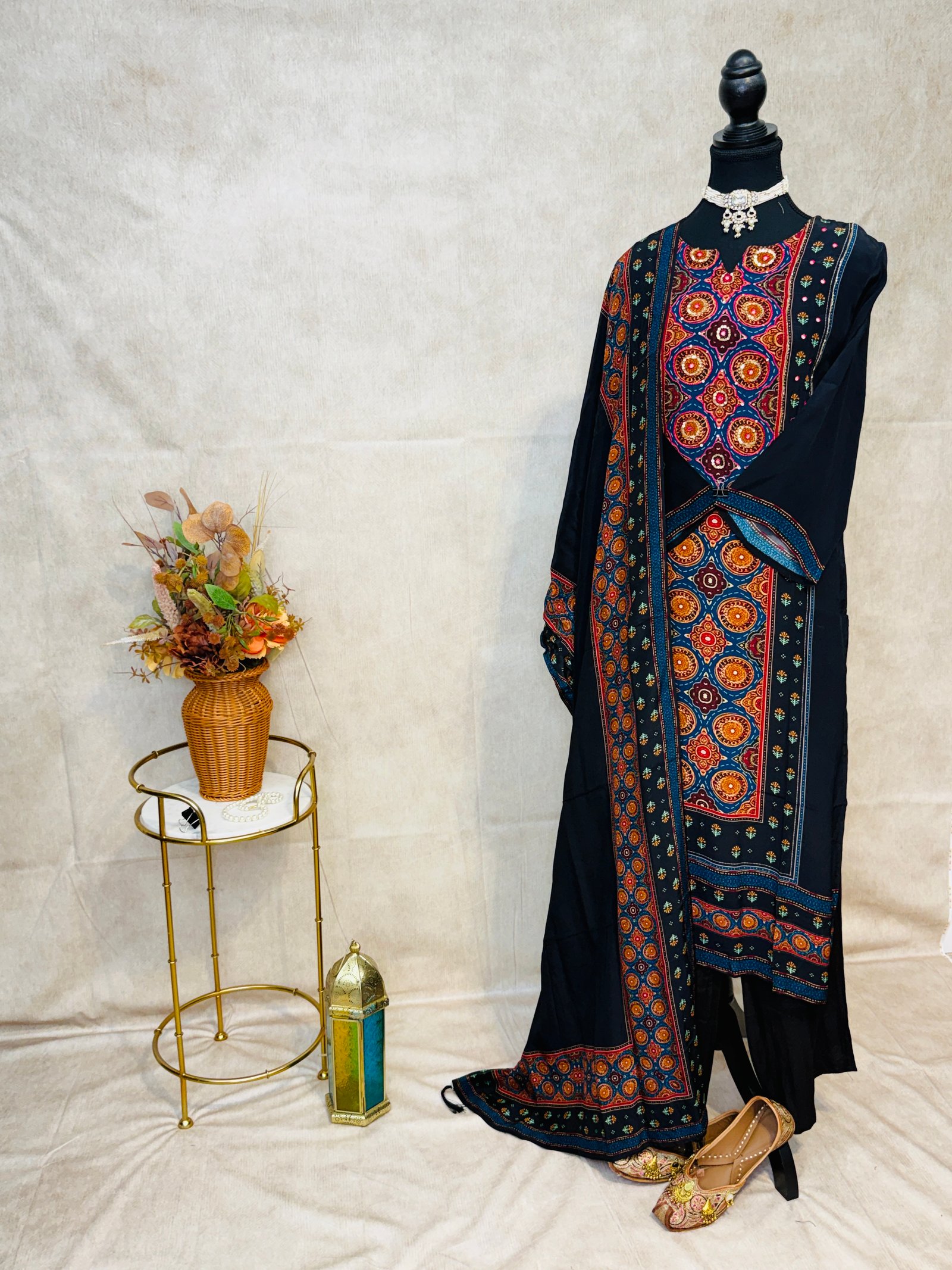 Black Multicolour Printed Georgette 3-Piece Suit Set